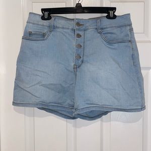 Nine West Denim Jean Shorts. Size 12
